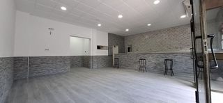 Local comercial en alquiler en Lora del Río