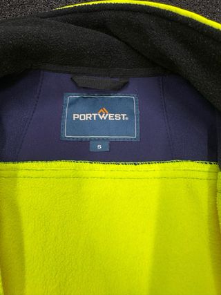 Ropa de prácticas TES