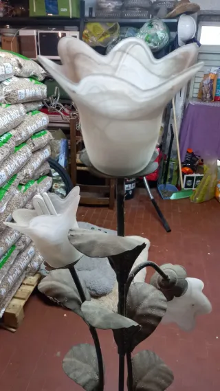 Lampada ferro battuto con vetro di Murano