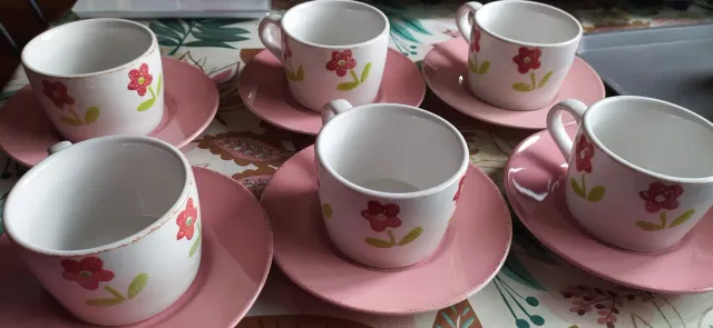Juego de té/café 6 tazas y platos