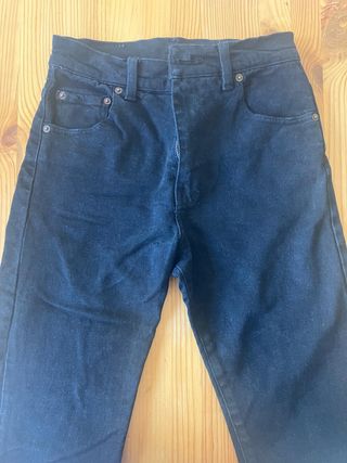 Vaqueros Levi's negros pitillo T36