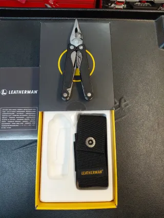 Alicate Multiusos Leatherman Charge Plus