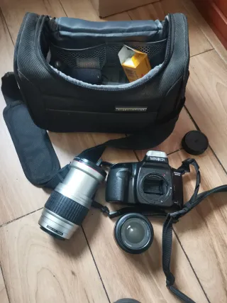 Cámara Minolta X300s + Lente + Bolso