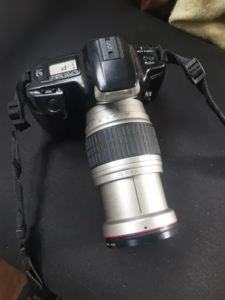 Cámara Minolta X300s + Lente + Bolso