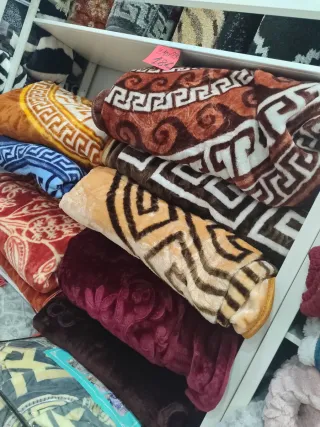 Mantas terciopelo modernas Dos kilos 230×210 a 18€