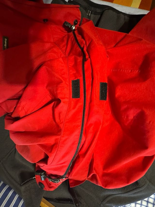 Chaqueta Trangoworld Roja Talla M