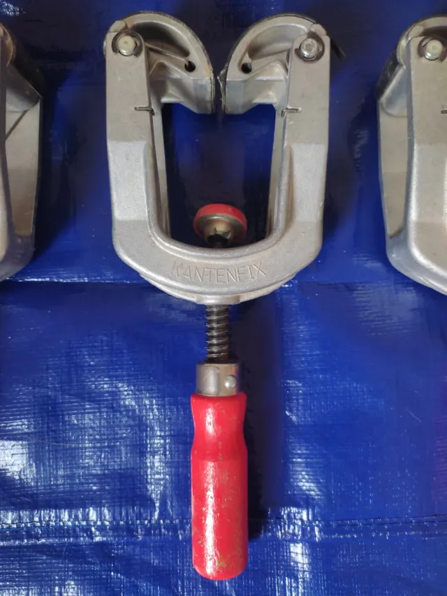 3 Sargentos Kantenfix para cantos.50€/unidad