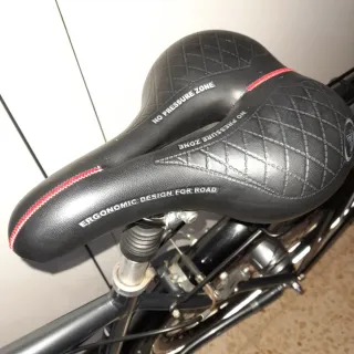 BICI URBANA ALEMANA CON CAMBIO INTERNO 8 VELOC.