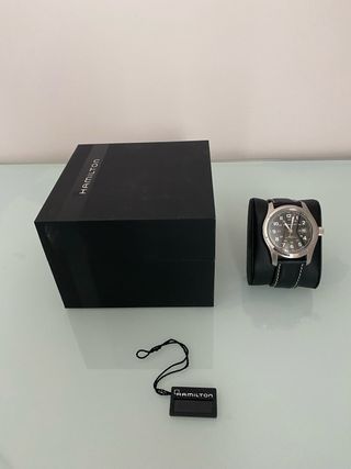 Reloj Hamilton Negro y Plateado Automático
