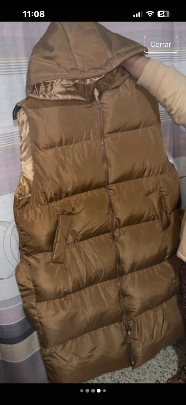 Chaleco largo acolchado beige