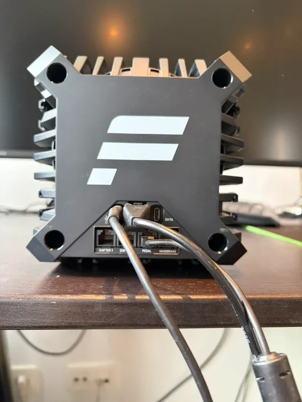 Fanatec CSL DD + F1 Esport V2 + Pedales CSL