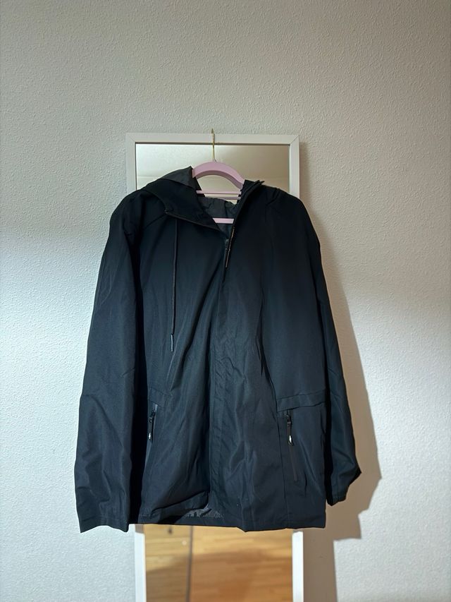 Chaqueta cortavientos negra hombre