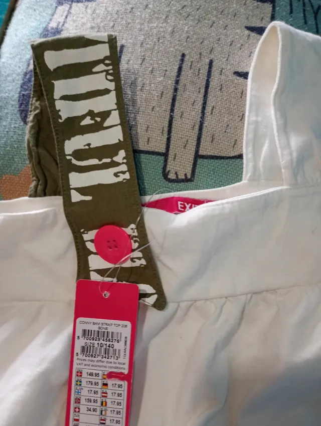 Camiseta niña blanca sin estrenar