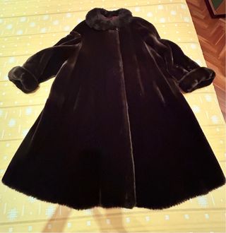 Abrigo Mouton Marrón sintético