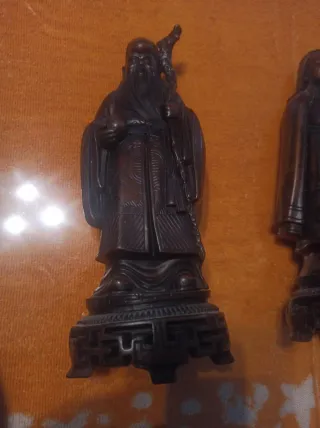 Figure Cinesi in Resina Marrone e Nero