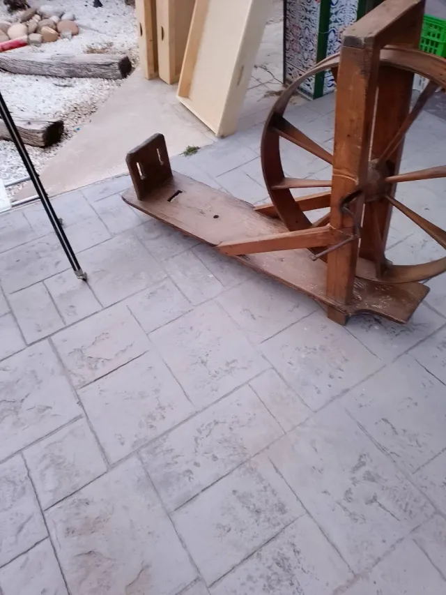 Rueca Antigua Grande Decorativa