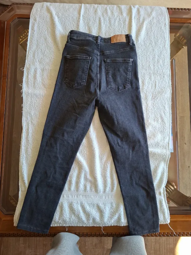 Pantalón Zara Talla 36 Negro