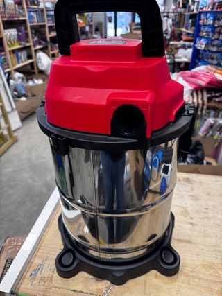 Aspirador industrial sin batería