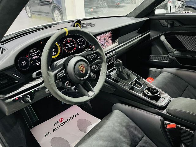 Porsche 911 992 GT3 RS  4.0 Gasolina 525 CV