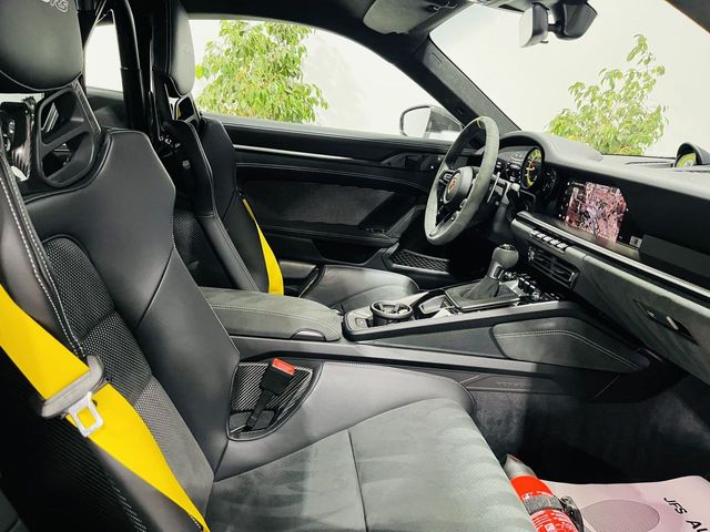 Porsche 911 992 GT3 RS  4.0 Gasolina 525 CV