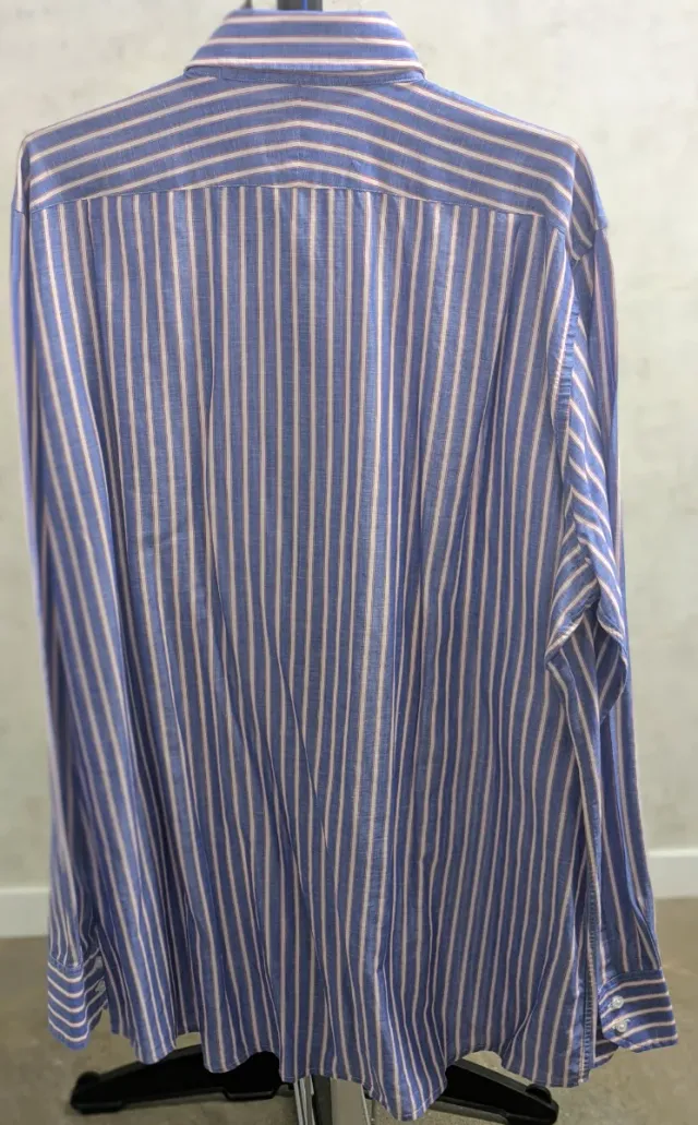 Camisa Hackett a rayas. Talla 46.