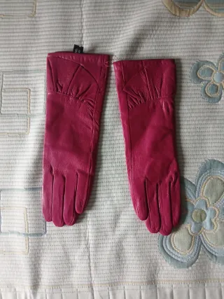 Guantes de cuero fucsia sin estrenar Teria Yabar