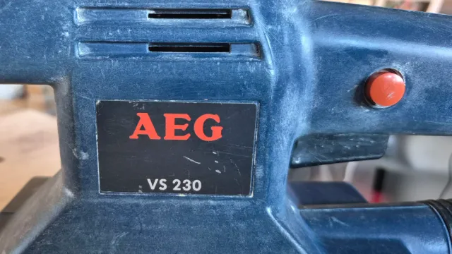 Lijadora Orbital AEG VS 230