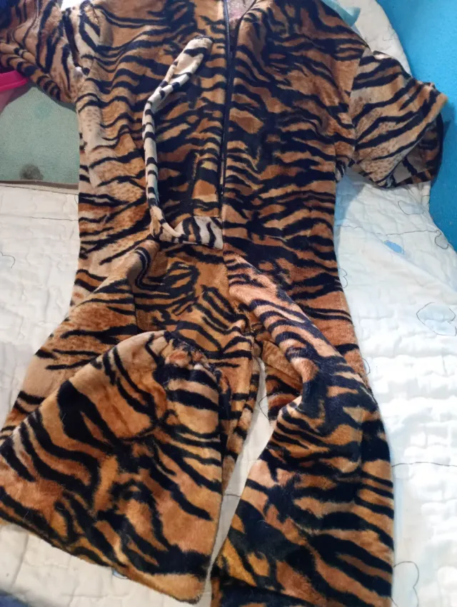 Disfraz calentito tigre 2-4 años