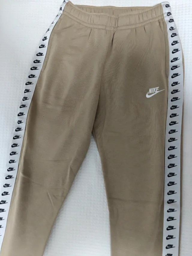 Pantalón Chándal Nike Beige