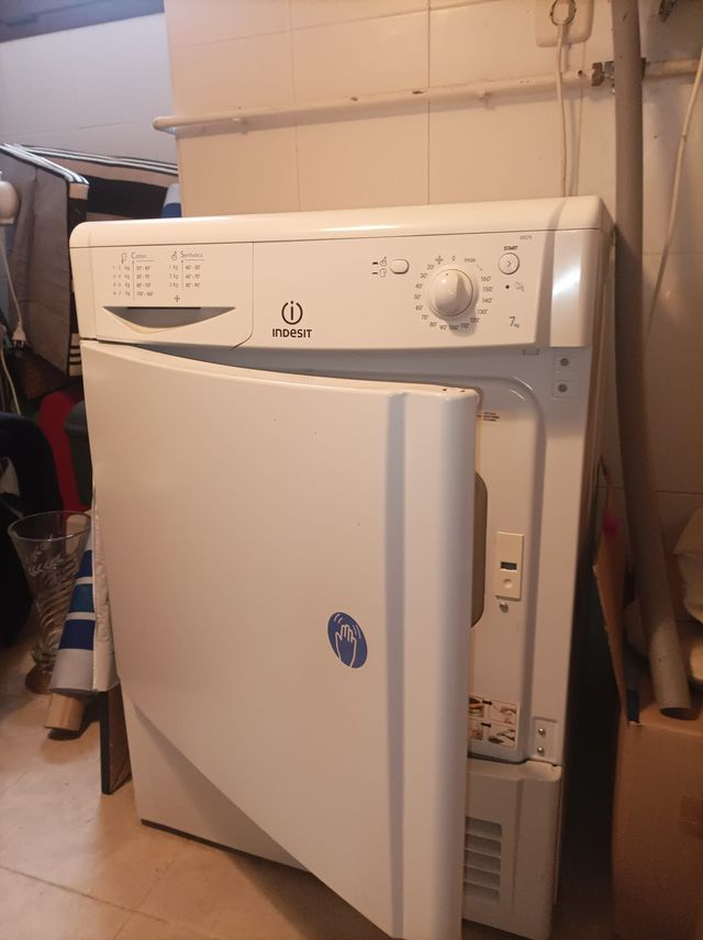 Secadora Indesit 7kg *leer