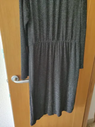 Vestido fiesta plateado y negro