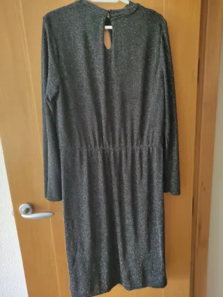 Vestido fiesta plateado y negro