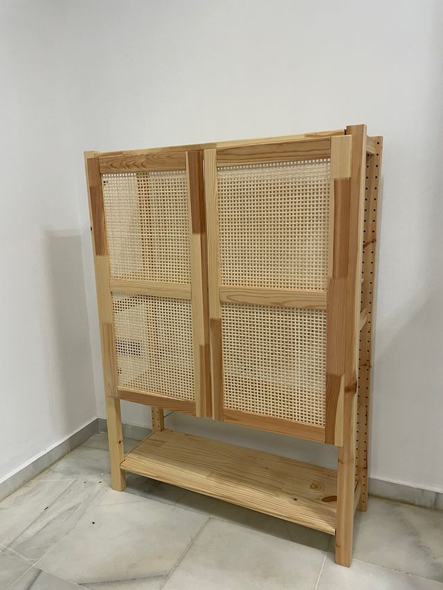Estantería Ivar Ikea Madera y Rattan