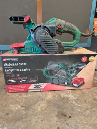 Lijadora de banda Parkside PBSD 600 A1