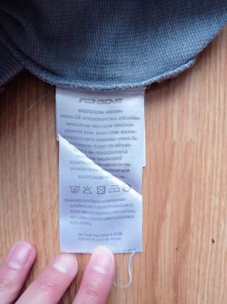 Sudadera gris tachuelas Talla XS