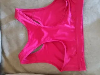 Sujetador deportivo Puma rosa