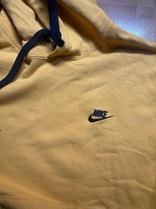 Sudadera Nike Amarilla