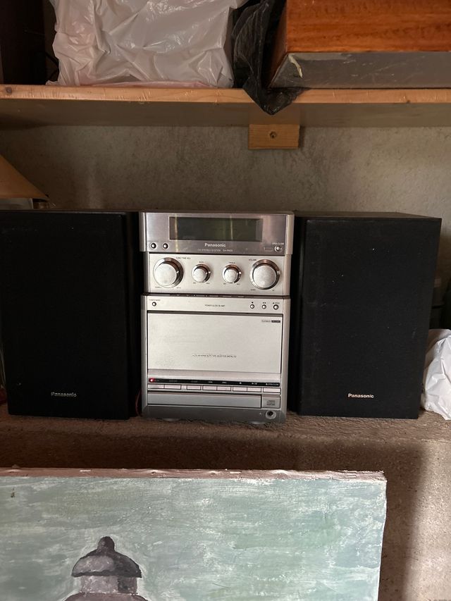 Mini cadena Panasonic CD/Radio