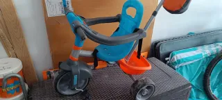 Triciclo infantil Feber