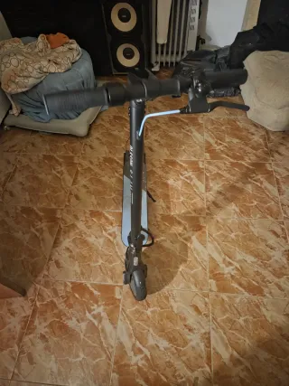 Monopatín Eléctrico Marca: Un Olsson Slim