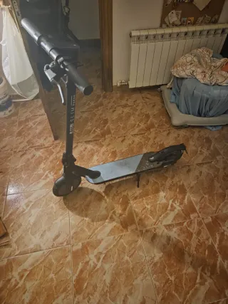 Monopatín Eléctrico Marca: Un Olsson Slim