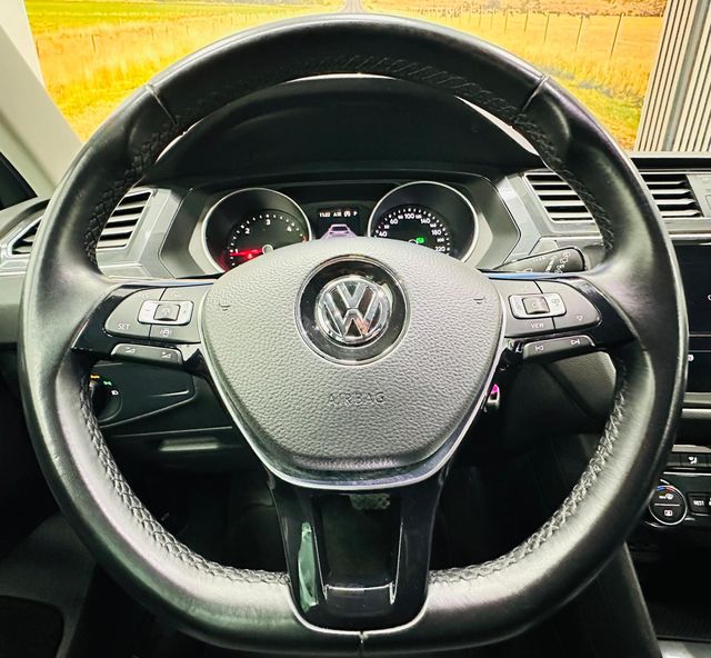 VOLKSWAGEN Tiguan Advance 2.0 TDI DSG
