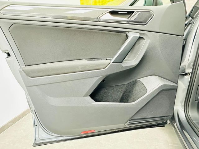 VOLKSWAGEN Tiguan Advance 2.0 TDI DSG