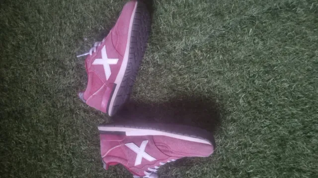 Botines Munich Burdeos y Blancos