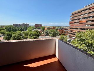Piso en alquiler en Peñagrande en Madrid