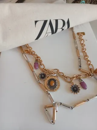 Collar Zara dorado y morado
