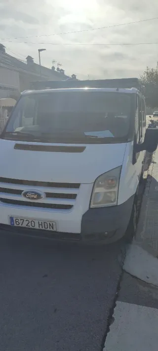 Ford Transit 2011