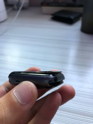 Apple Watch Series 2 – Pantalla rota + 4 correas