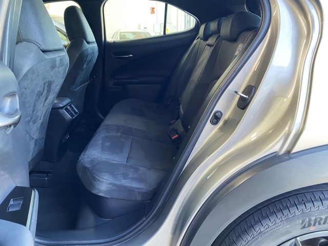 Lexus UX 2.0 250H Business Navigation 184cv Hybrid