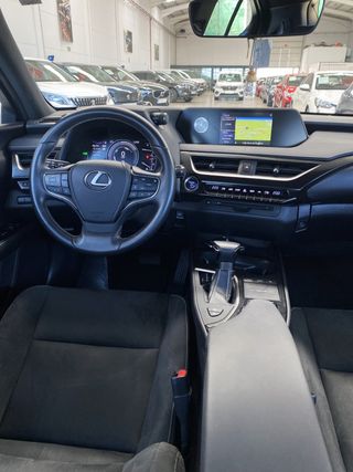 Lexus UX 2.0 250H Business Navigation 184cv Hybrid